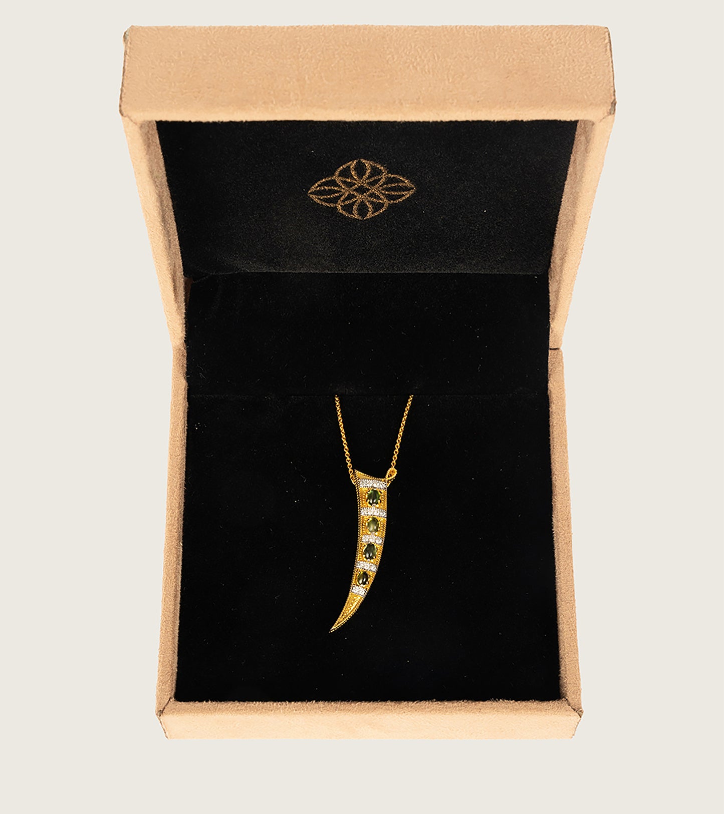 Scylla | Dagger Pendant