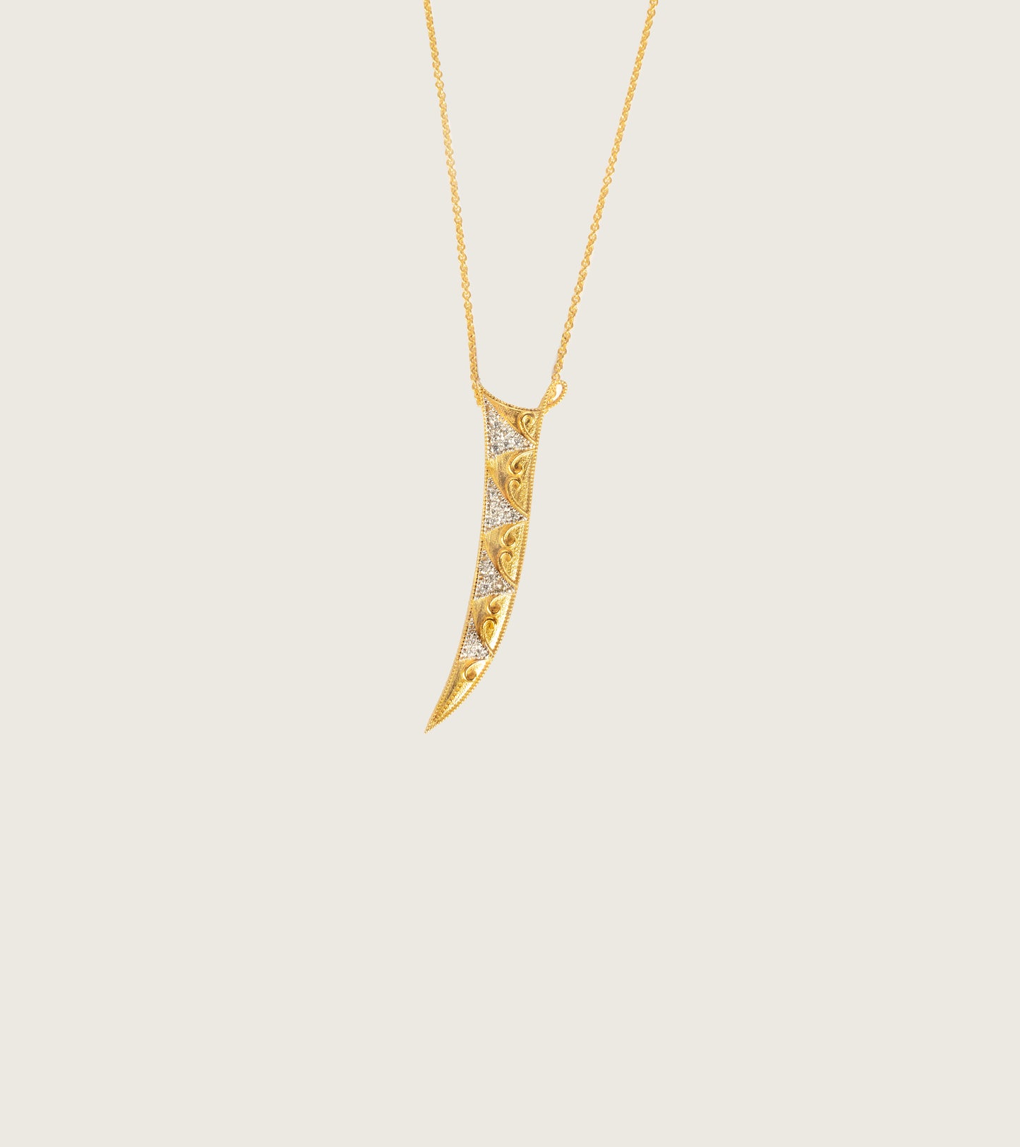 Regal Dagger | Pendant