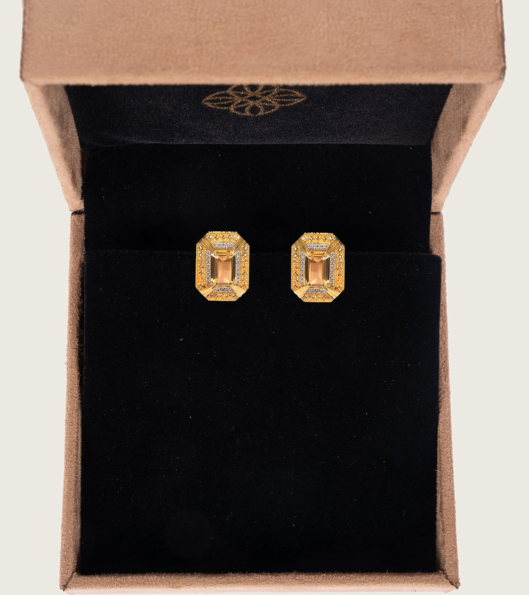 Hera | Stud Earrings