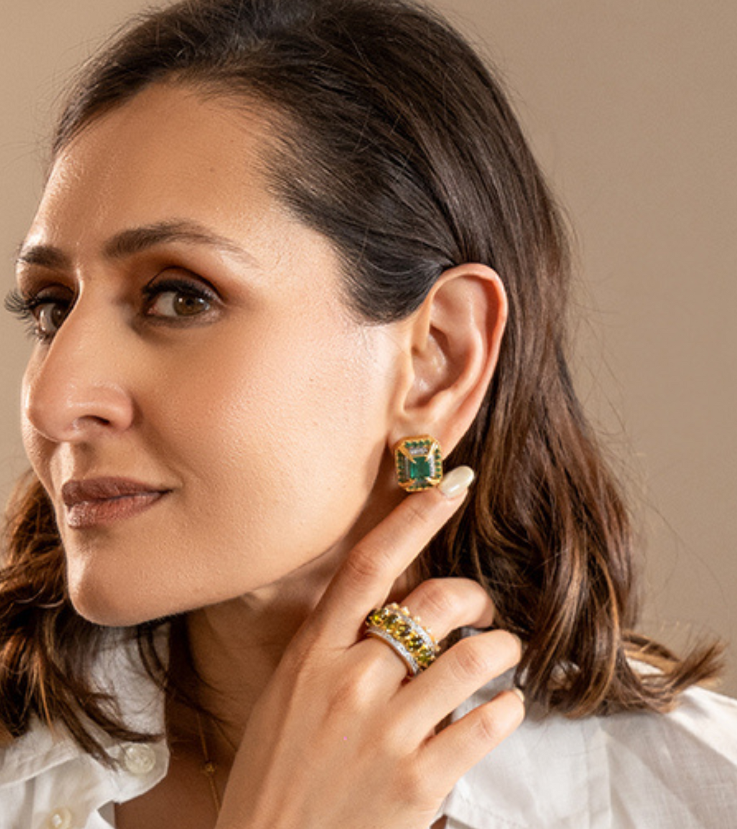 Eos Emerald | Stud Earrings