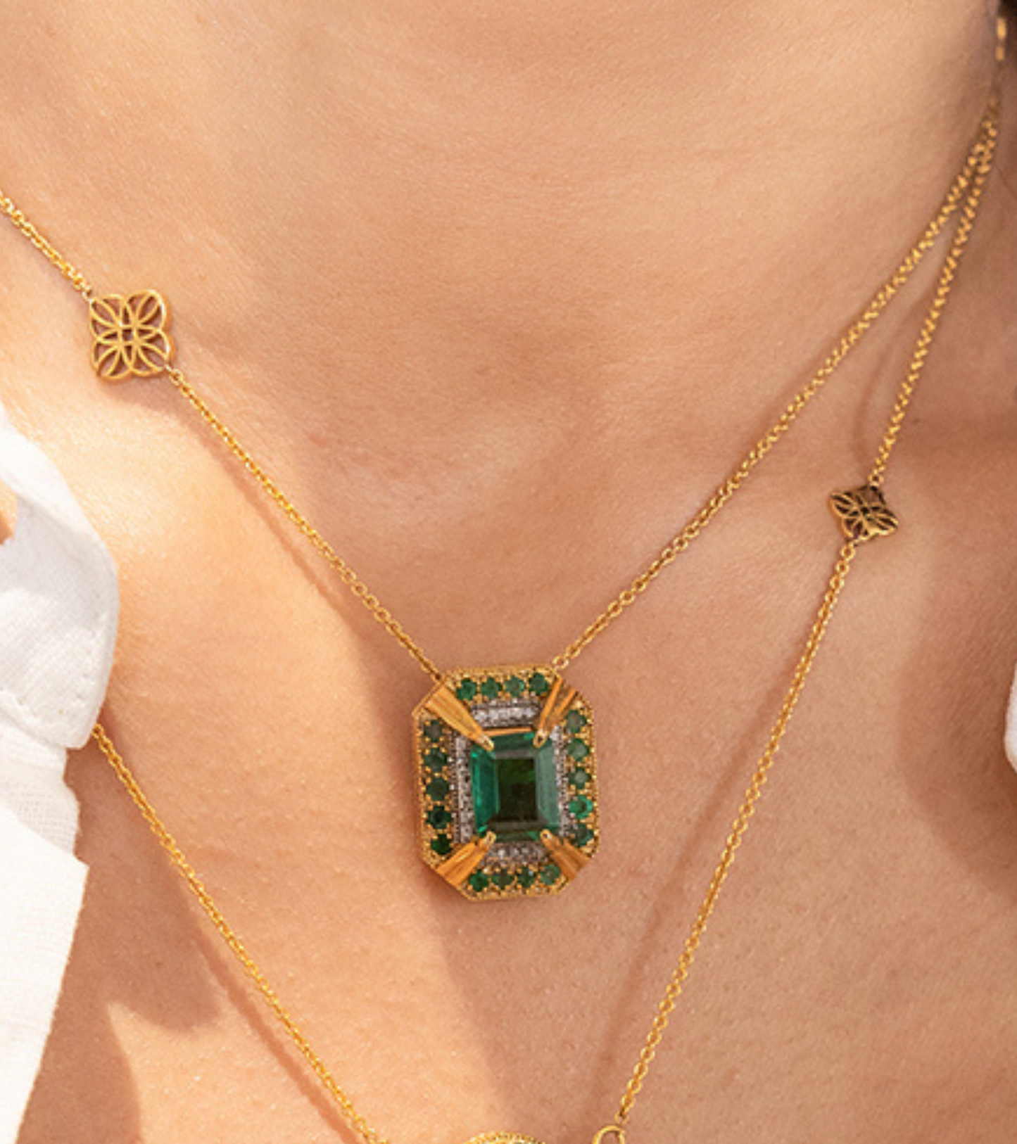 Eos Emerald | Pendant